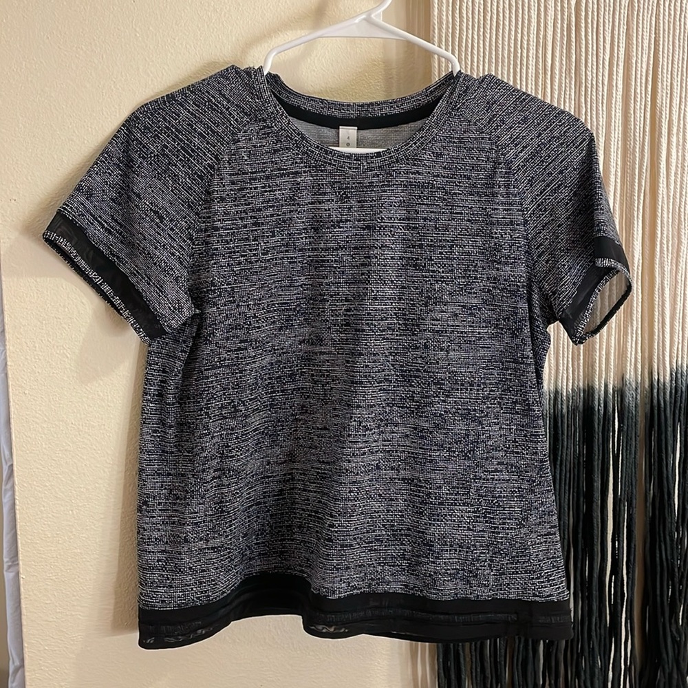 BLACK N WHITE LULU TOP